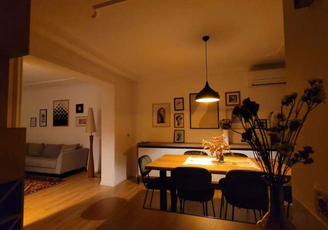 Appartamento in affitto a Tirana 2+1, Arredato