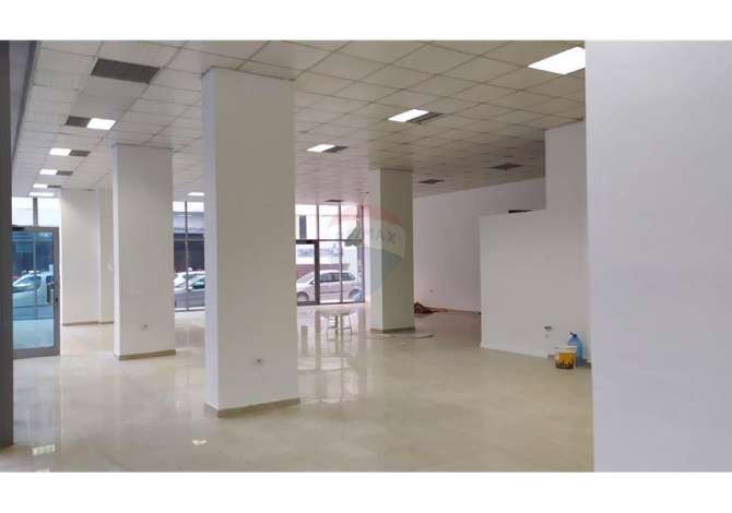 Ambient biznesi me qera 1+1 ne Tirane - 1,200 Euro