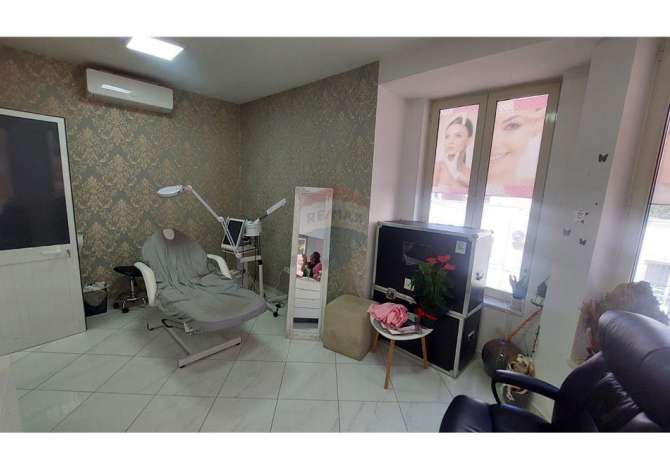 Ambient biznesi me qera 1+1 ne Tirane - 420 Euro