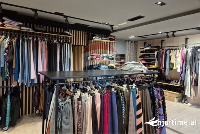Business Property in Sale 1+1 in Tirana - 25,000 Euro