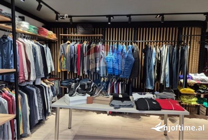 Business Property in Sale 1+1 in Tirana - 25,000 Euro