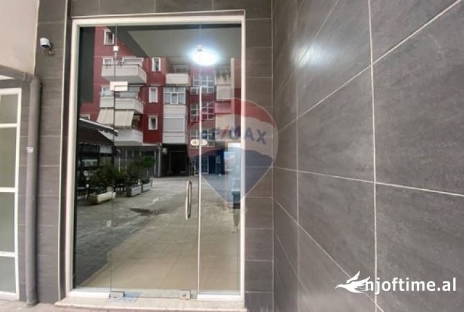 Business Property in Sale 1+1 in Tirana - 43,000 Euro