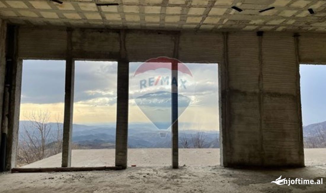 Shitet bujtine ne Elbasan