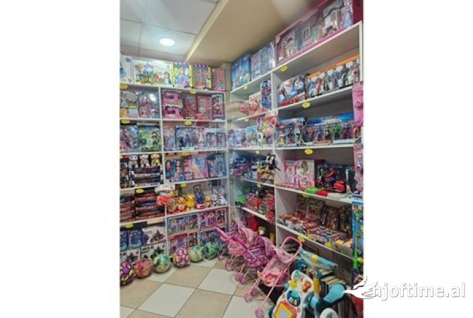 Business Property in Sale 1+1 in Tirana - 8,000 Euro