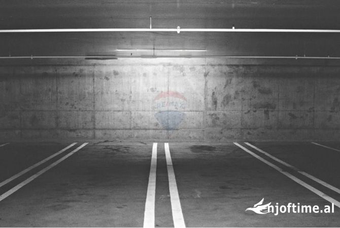 Ambient biznesi ne shitje 4+1 ne Tirane - 18,000 Euro