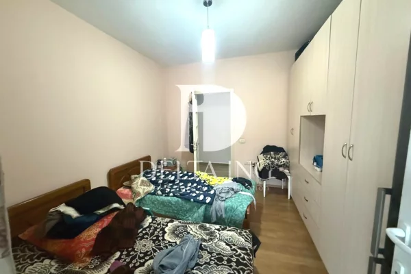 Shtepi ne shitje Apartament ne Tirane, 2+1, Mobilimi E mobiluar, Pagesa 170,000  Euro.