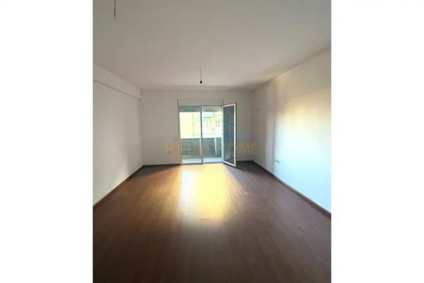 Apartment for rent in Tirana 2+1, Emty
