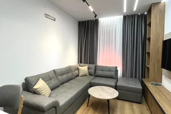 Qera, Apartament 2+1+Post Parkimi, Kompleksi Kadiu, Tiranë