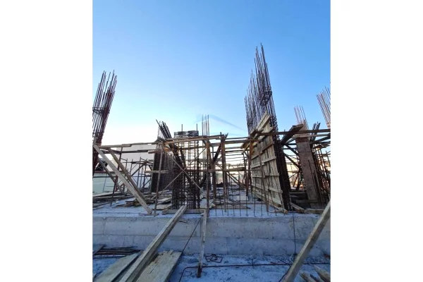 Ambient biznesi ne shitje 5+1 ne Sarande - 1,100,000 Euro