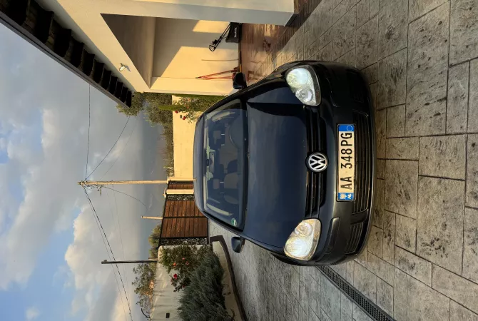 Auto in Vendita a Tirana - 4,700 Euro