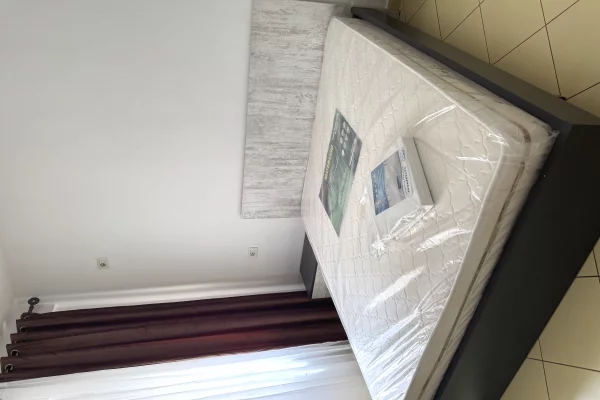 Shtepi me qera Apartament ne Tirane, 1+1, Mobilimi E mobiluar, Pagesa 400  Euro.