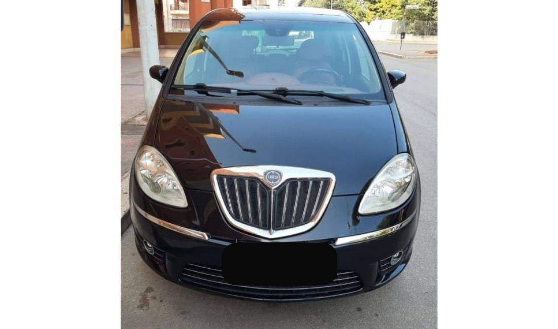 Jepet Lacia Ypsillon me qera duke filluar nga 25 euro dita