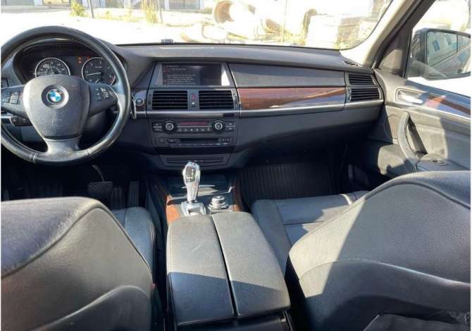 Noleggio Auto a Tirana - 90 Euro