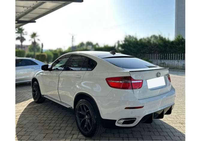 Makina me qera ne Tirane - 100 Euro