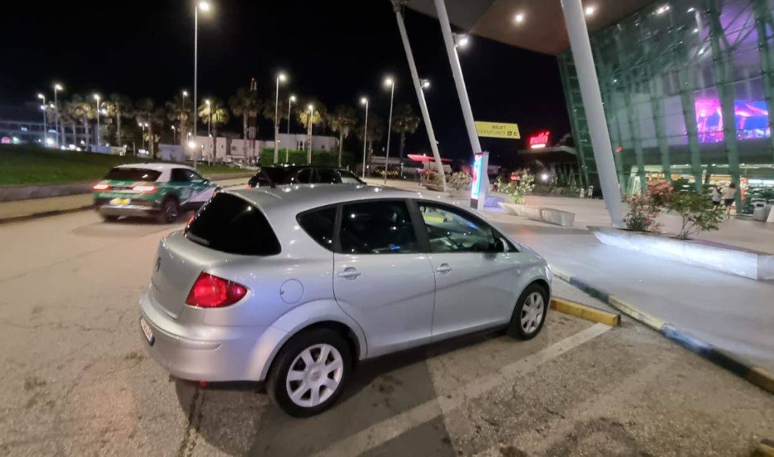 Jepet makine Seat Toledo me qera duke filluar nga 30 euro dita