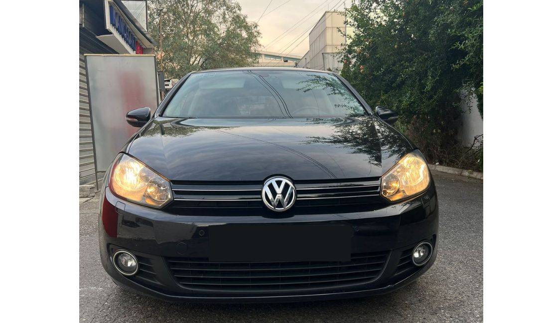 Jepet makine Golf 6 me qera duke filluar nga 30 euro dita