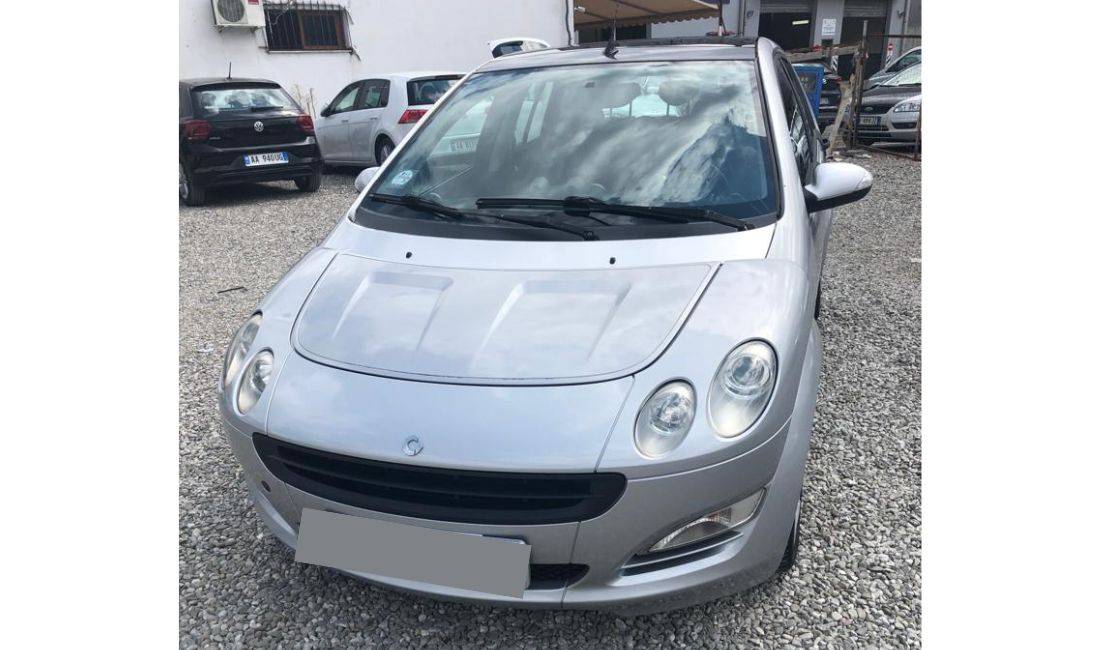 Jepet makine Smart For Four me qera duke filluar nga 30 euro dita