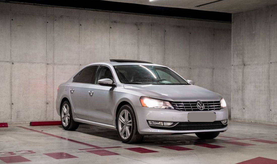 Makina me qera VolksWagen Passat me qera 50 euro dita. Aeroport