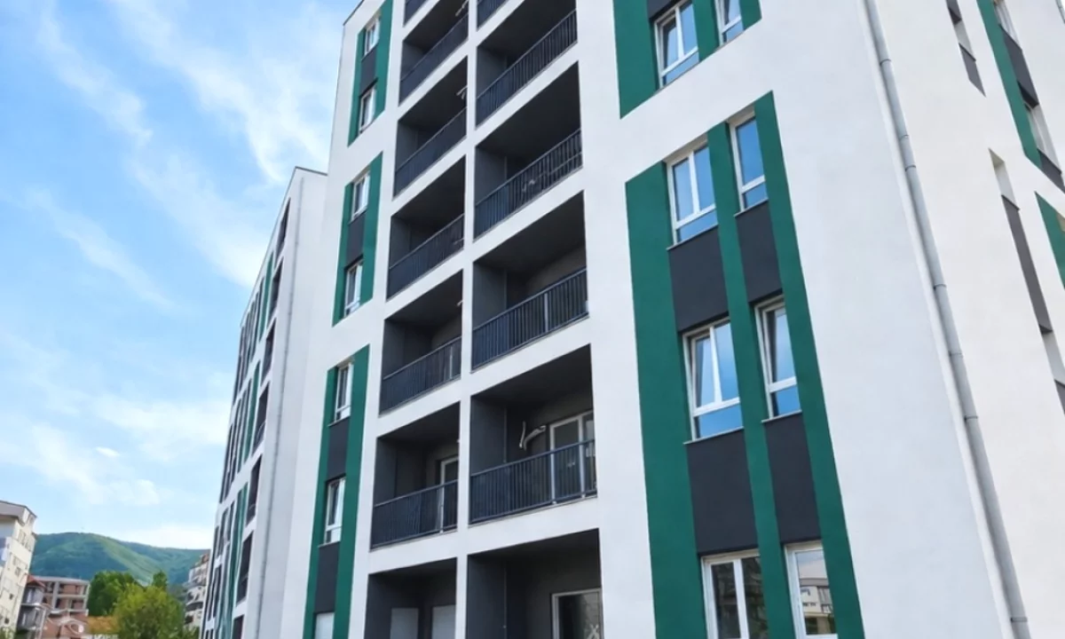 Shtepi ne shitje Apartament ne Pogradec, 1+1, Mobilimi Bosh, pa mobiluar, Pagesa 100,000  Euro.