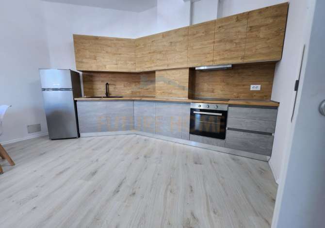 Qera, Ambient Biznesi , Bllok, Tirane.