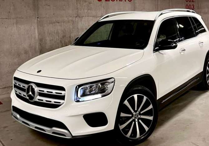 Jepet me qera makina Mercedes Benz GLB viti 2022