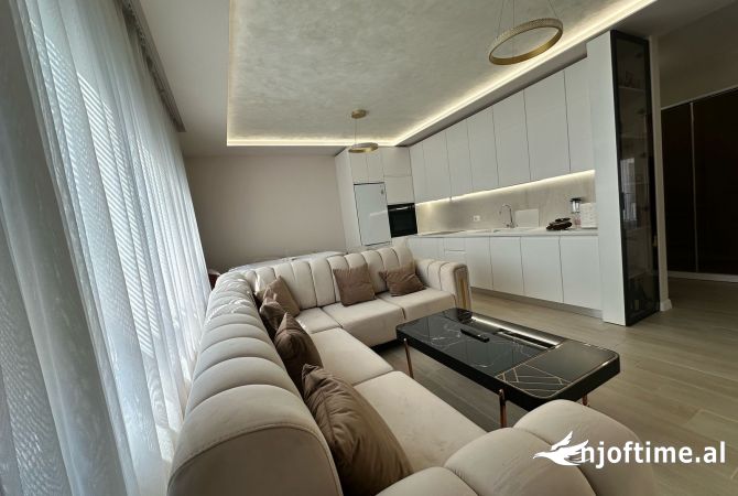 Shtepi me qera Apartament ne Tirane, 2+1, Mobilimi E mobiluar, Pagesa 550  Euro.