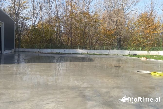 Business Property in Sale 4+1 in Tirana - 350,000 Euro