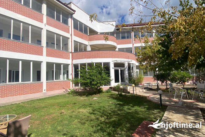 Business Property in Sale 1+1 in Tirana - 1,100,000 Euro