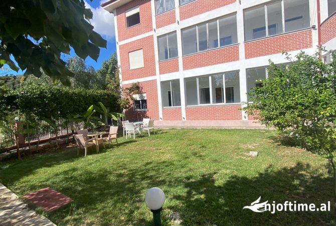 Ambient biznesi me qera 1+1 ne Tirane - 5,000 Euro