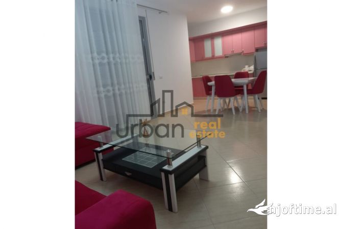 Shtepi ne shitje Apartament ne Vlore, 1+1, Mobilimi E mobiluar, Pagesa 235,000  Euro.