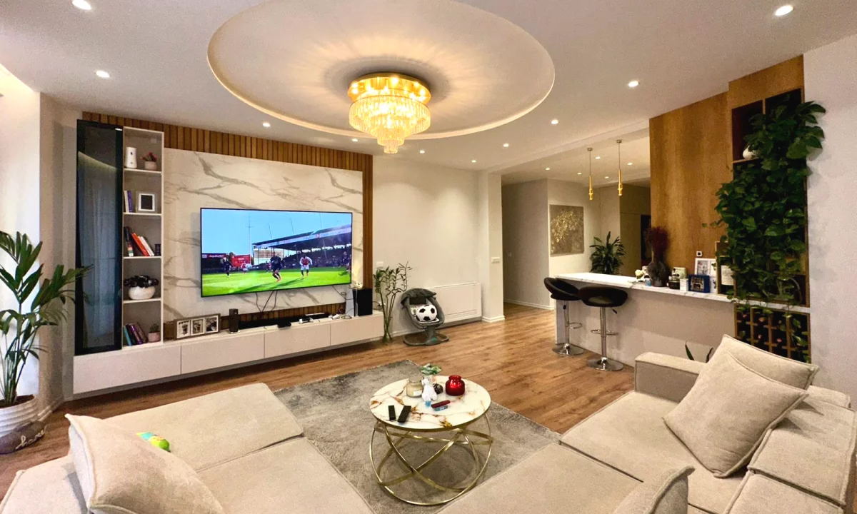 Shtepi ne shitje Apartament ne Tirane, 3+1, Mobilimi E mobiluar, Pagesa 400,000  Euro.