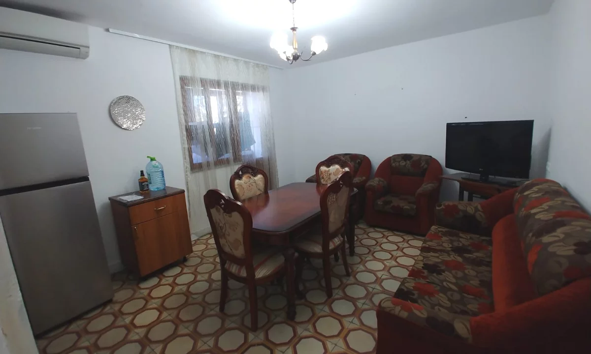 Apartment for rent in Tirana 3+1, In Part