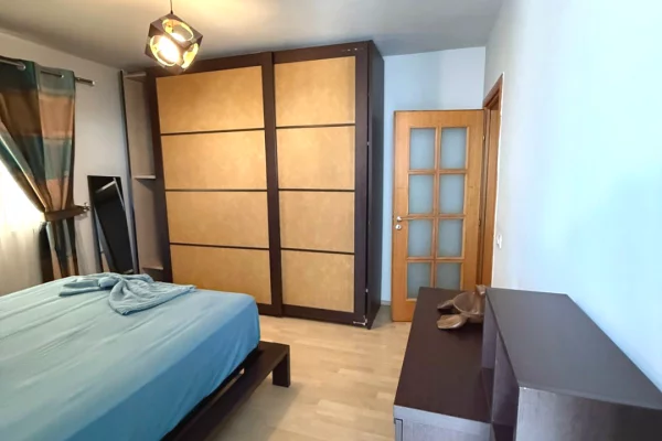 Shtepi ne shitje Apartament ne Tirane, 2+1, Mobilimi E mobiluar, Pagesa 170,000  Euro.