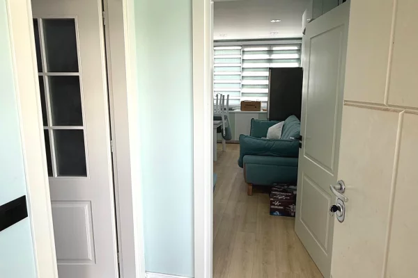 Appartamento in affitto a Tirana 2+1, Arredato