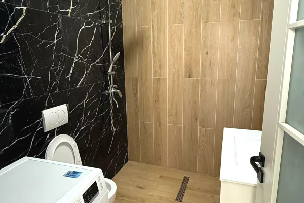 Appartamento in affitto a Tirana 2+1, Arredato