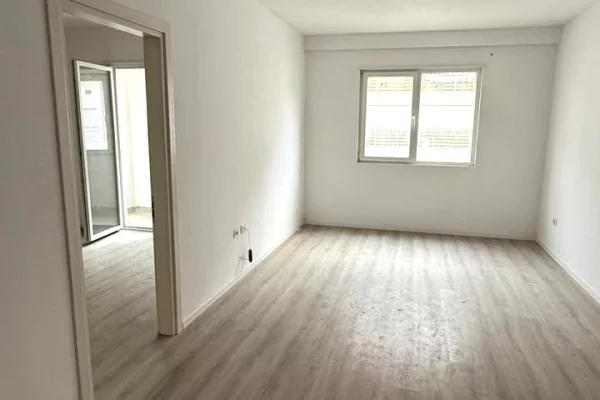 Apartment for sale in Tirana 1+1, Emty