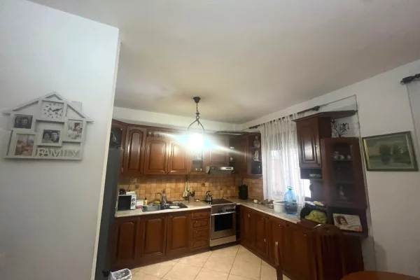 Apartment for sale in Tirana 2+1, Furnished