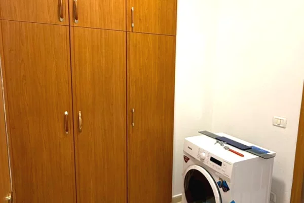 Appartamento in affitto a Tirana 1+1, Arredato