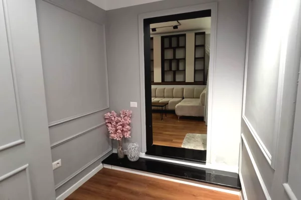 Shtepi me qera Apartament ne Tirane, 2+1, Mobilimi E mobiluar, Pagesa 800  Euro.