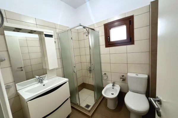 Duplex (2 storey house) for rent in Tirana 5+1, Furnished