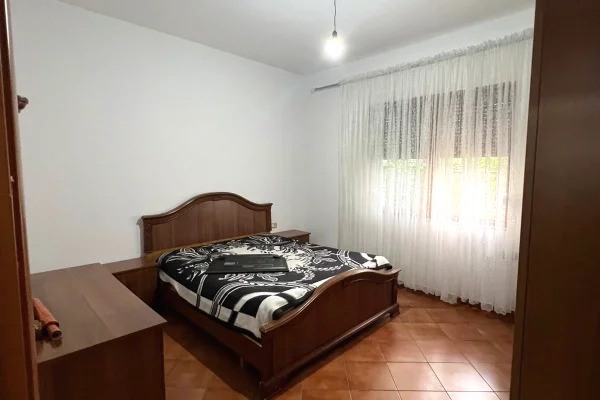 Private house for rent in Tirana 1+1, Furnished
