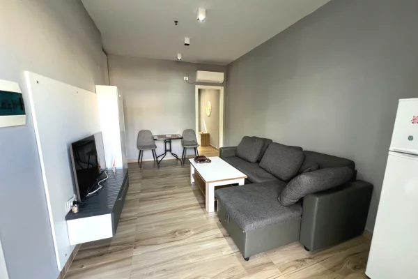 Shitet, Apartament 1+1, Liqeni i Thatë, Tiranë - 80,000€ | 32.8 m²