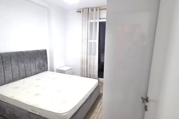 Shtepi me qera Apartament ne Tirane, 1+1, Mobilimi E mobiluar, Pagesa 500  Euro.