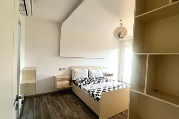 Shtepi me qera Apartament ne Tirane, 2+1, Mobilimi E mobiluar, Pagesa 500  Euro.