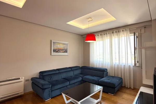 Shtepi ne shitje 2+1 ne Tirane - 26,000,000 Leke