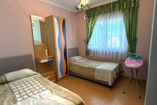 Shtepi me qera Apartament ne Tirane, 2+1, Mobilimi E mobiluar, Pagesa 700  Euro.