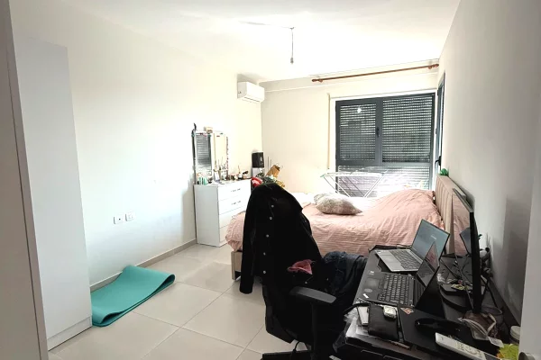 Shtepi me qera Apartament ne Tirane, 2+1, Mobilimi E mobiluar, Pagesa 70,000  Leke.