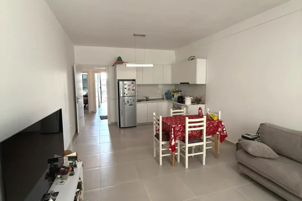 Qera, Apartament 2+1 , Kompleksi ASL, Tiranë - 70,000 Lekë| 110 m²