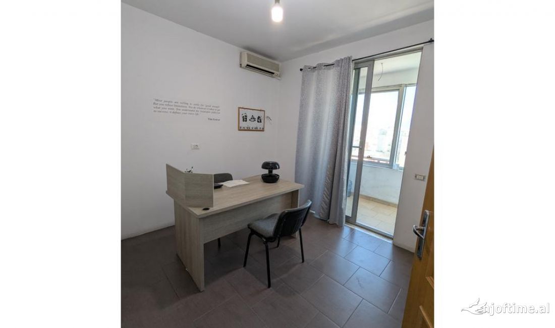 Apartament/ Zyra me Qira Zogu Zi, Tirane - 900 Euro | 100 m2!