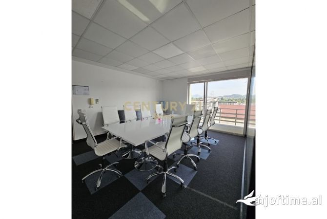 ISH BLLOKU AMBIENT ZYRASH ME QIRA !!